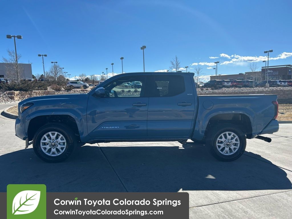2026 Toyota Tacoma SR5 4x4 Double Cab photo 4