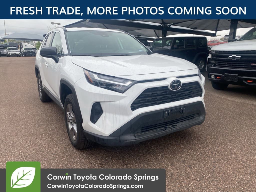 2025 Toyota RAV4 Hybrid LE AWD's photo