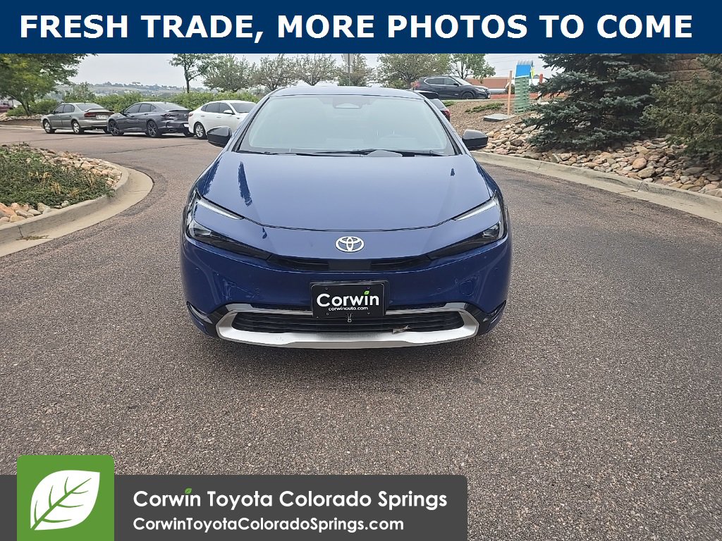 2025 Toyota Prius Plug-in Hybrid XSE photo 2