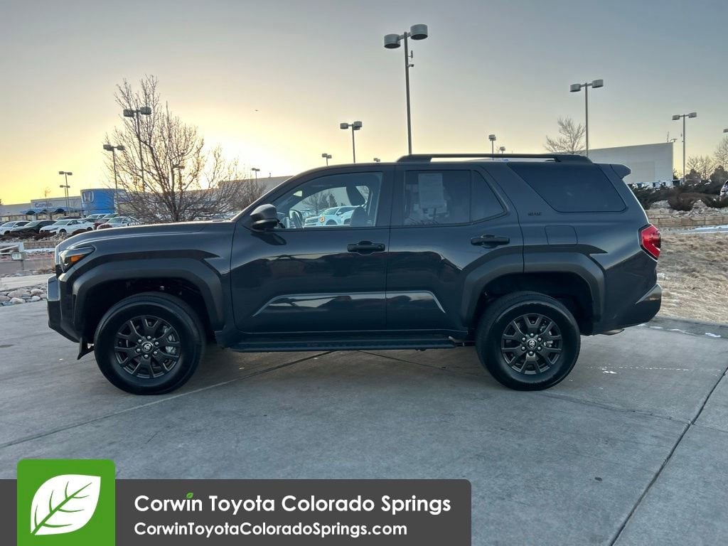 2025 Toyota 4Runner SR5 photo 3