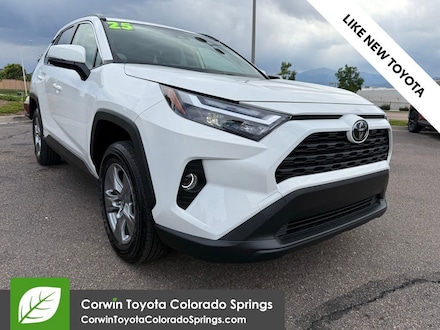 2025 Toyota RAV4 Hybrid XLE SUV