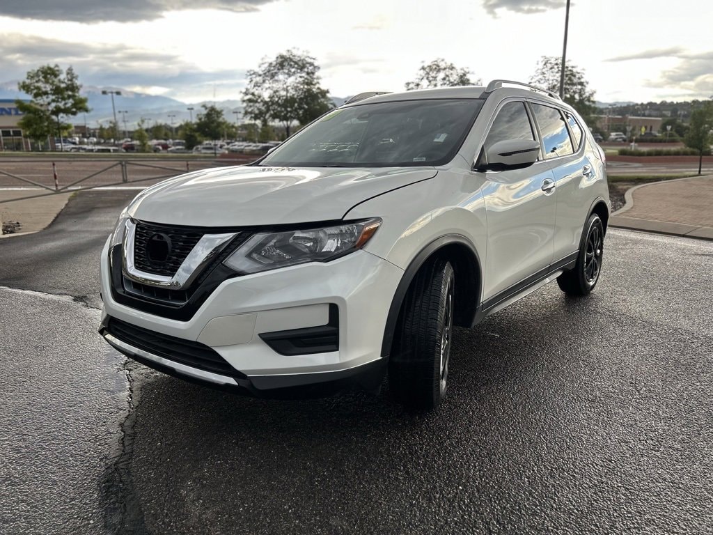 Used 2020 Nissan Rogue SV with VIN KNMAT2MT8LP541353 for sale in Colorado Springs, CO