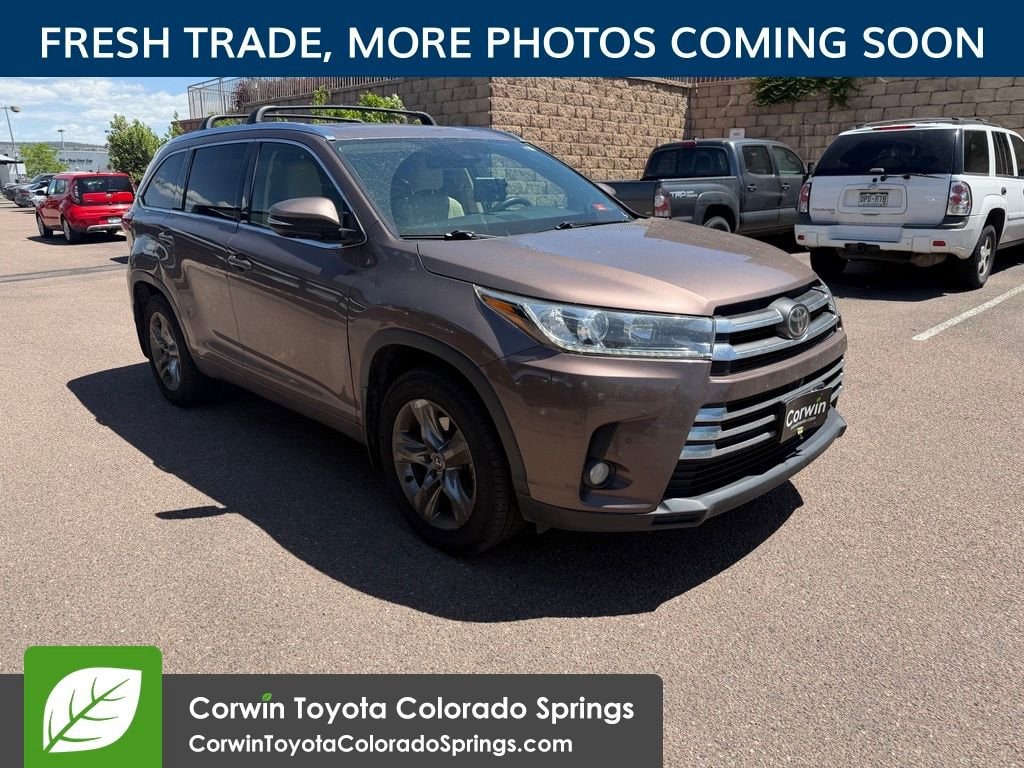 2017 Toyota Highlander Limited Platinum 4x4 V6's photo
