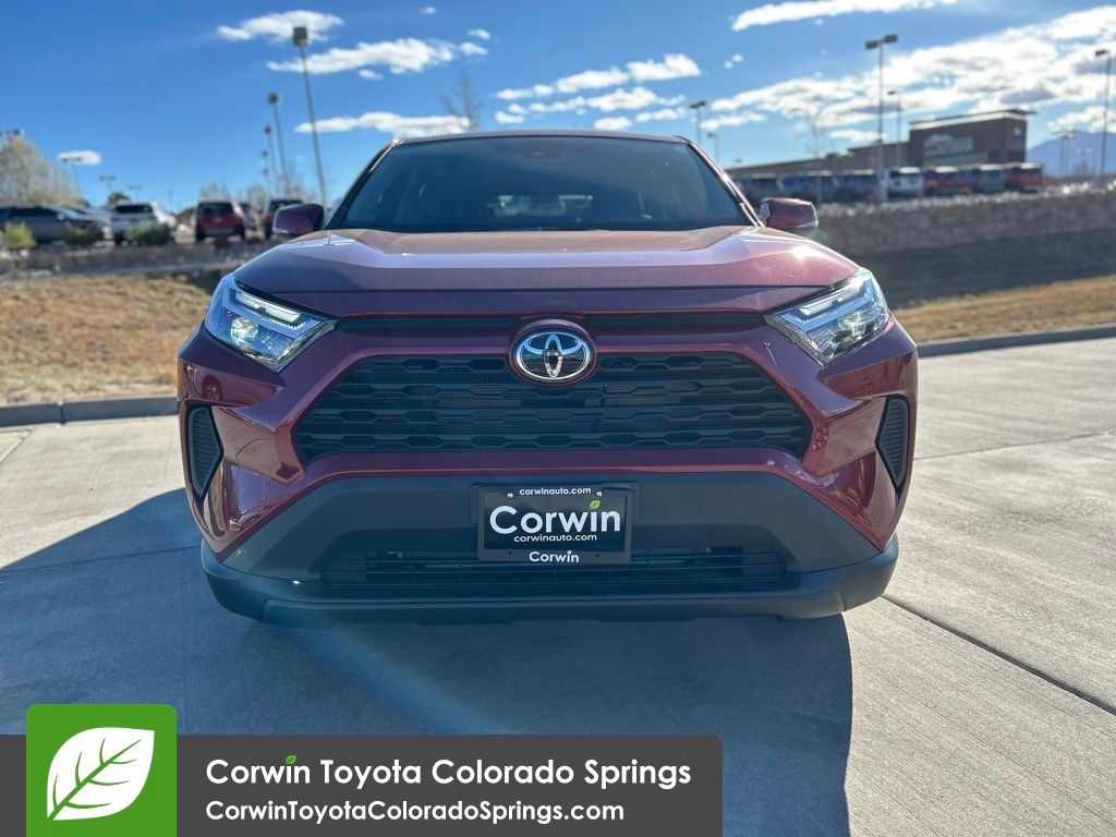 2025 Toyota RAV4 LE photo 2