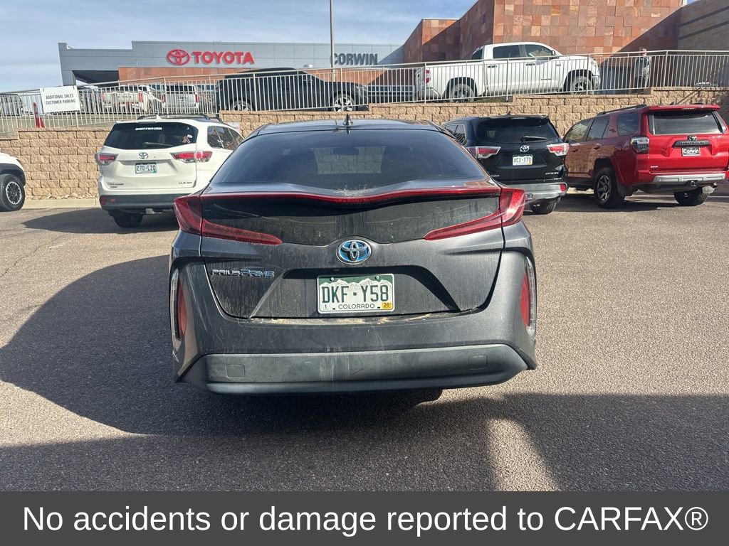 2018 Toyota Prius Prime Plus photo 2