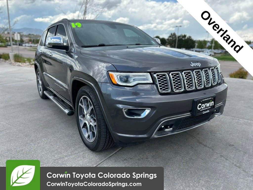 2019 Jeep Grand Cherokee Overland 4WD's photo
