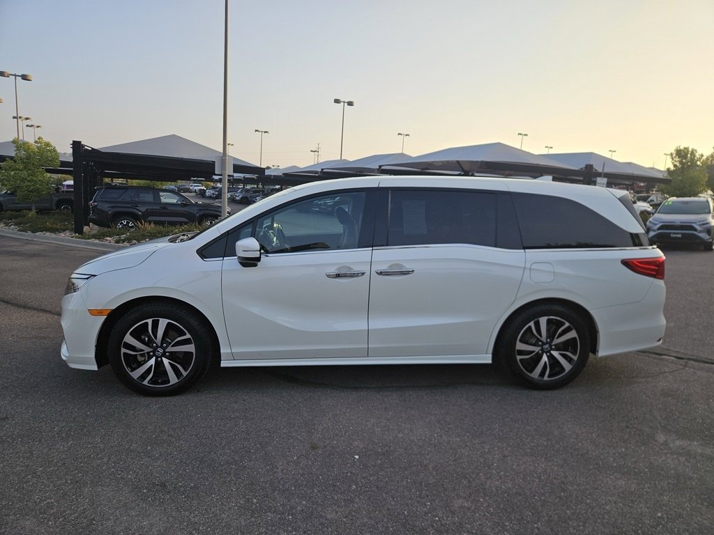 2018 Honda Odyssey Elite photo 3