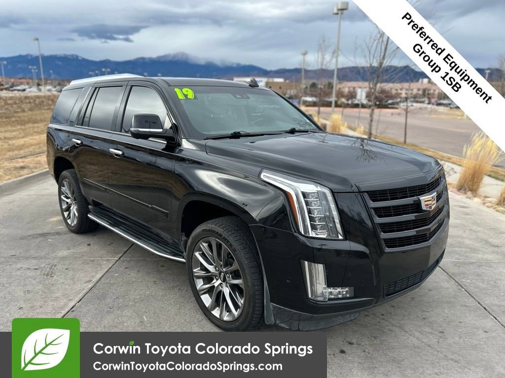 2019 Cadillac Escalade Luxury's photo