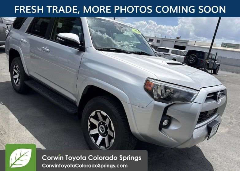 2024 Toyota 4Runner TRD Off-Road Premium 4WD V6's photo