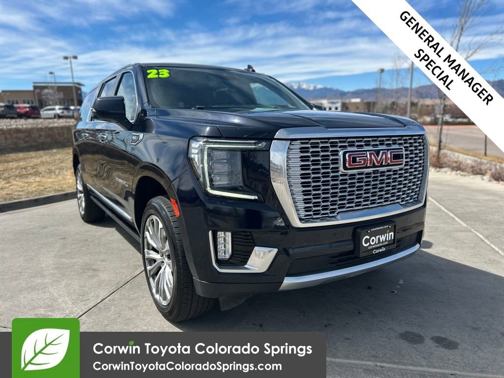 2023 GMC Yukon Denali AWD's photo