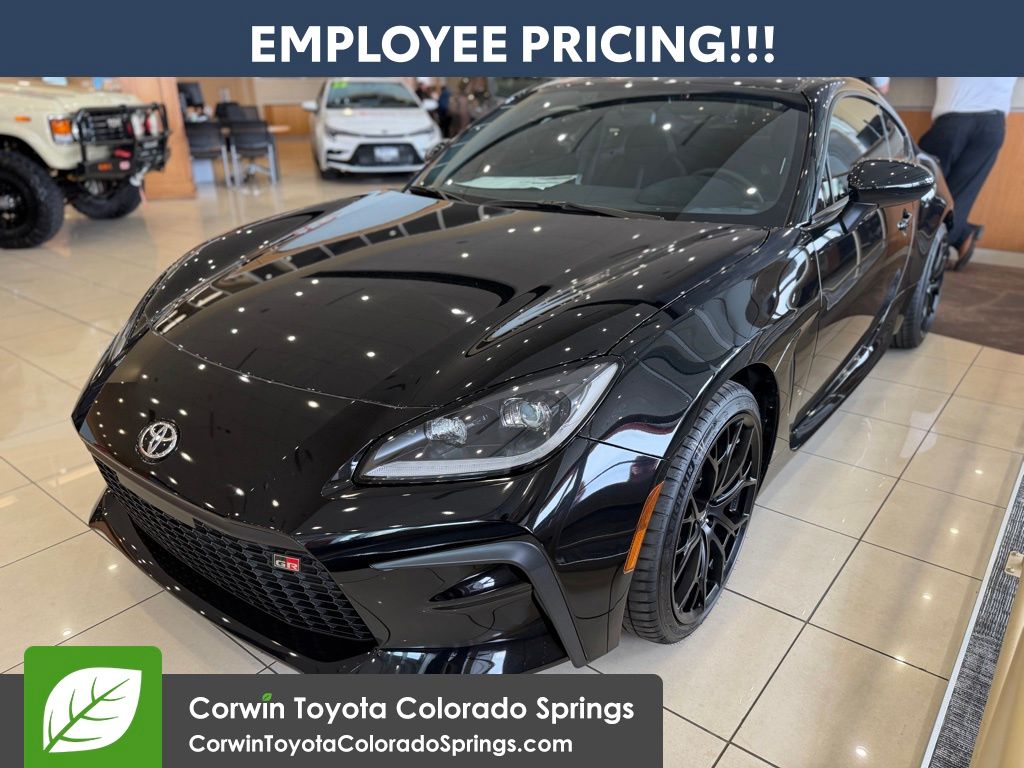 2026 Toyota GR86 Premium photo 3