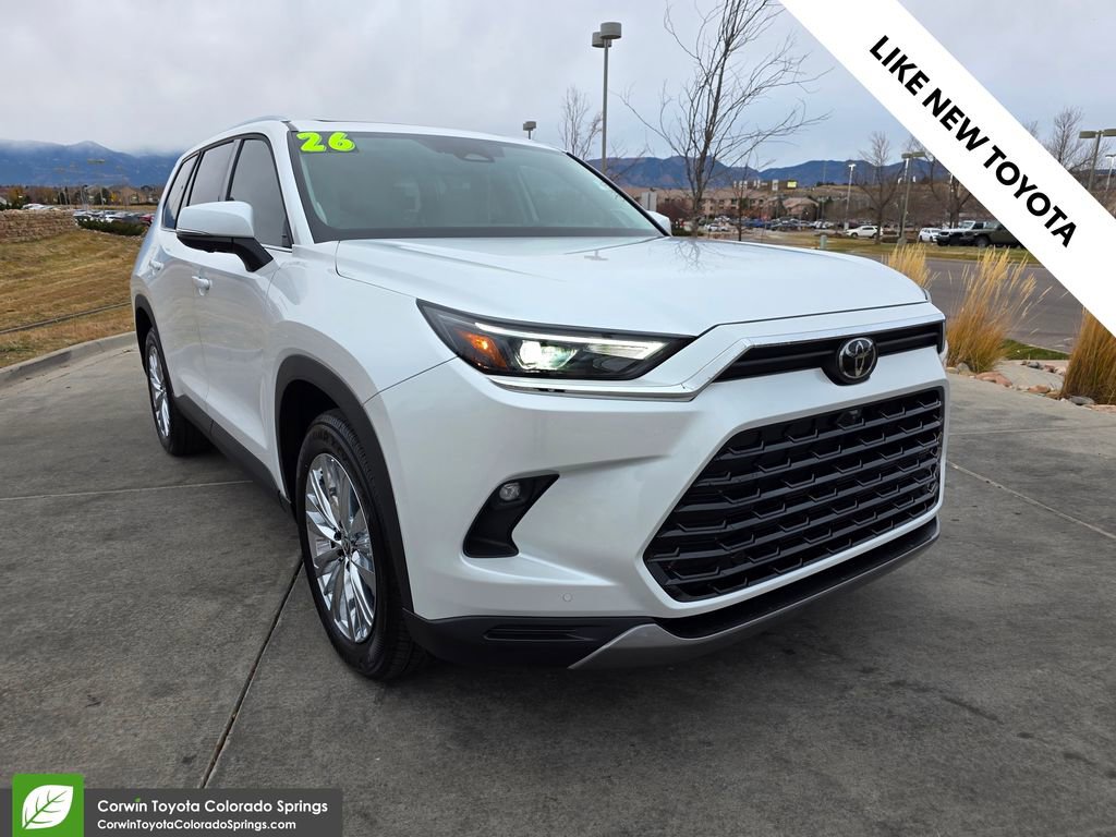 2026 Toyota Grand Highlander Platinum's photo