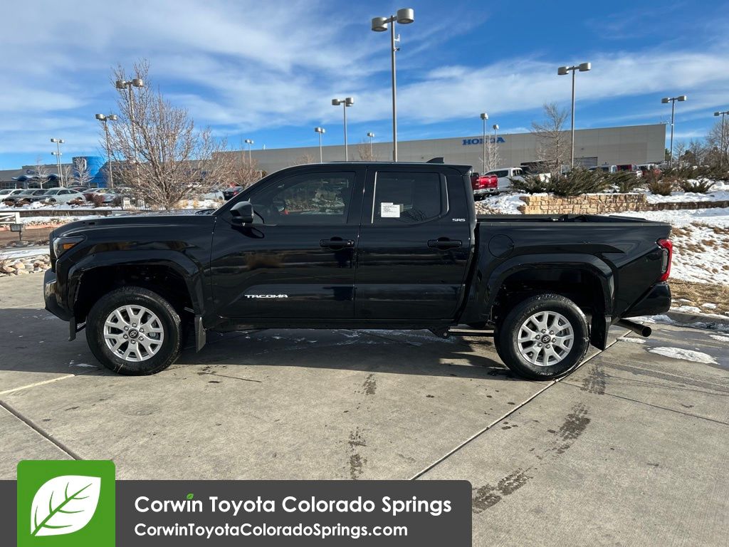 2026 Toyota Tacoma SR5 4x4 Double Cab photo 4