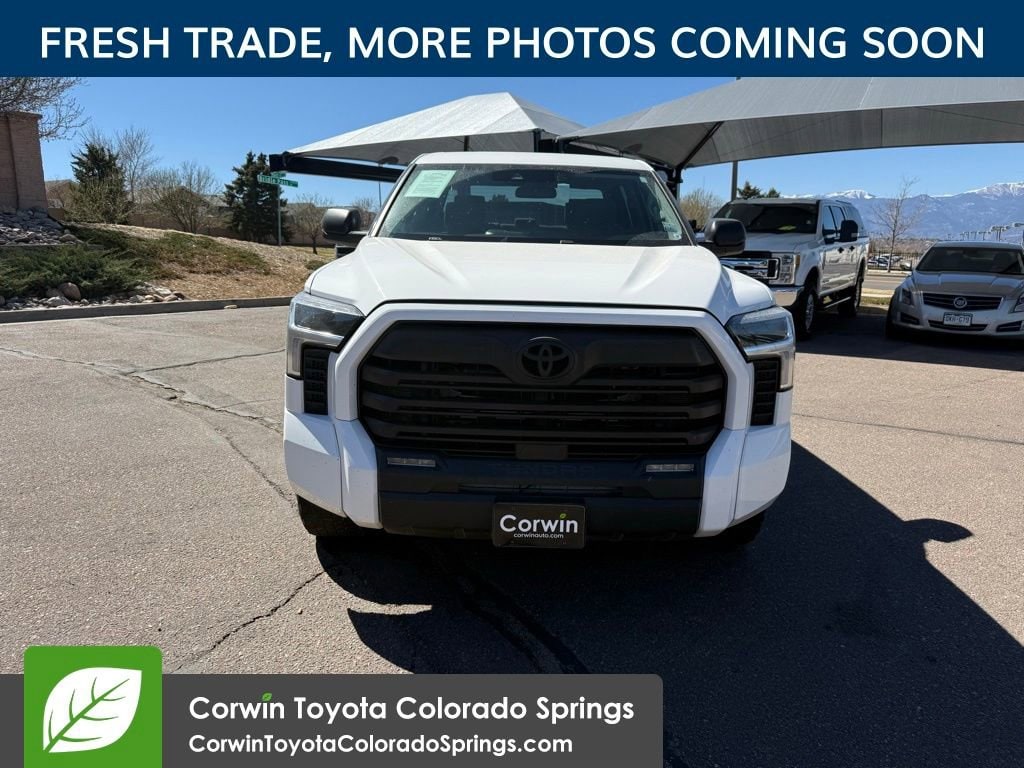 2023 Toyota Tundra SR5 CrewMax photo 2