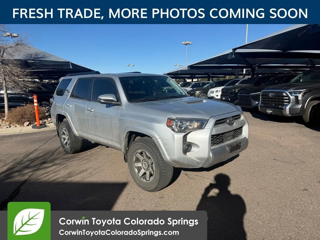 2023 Toyota 4Runner TRD Off-Road Premium's photo