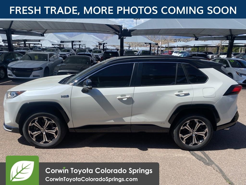 2021 Toyota RAV4 Prime Prime XSE photo 4