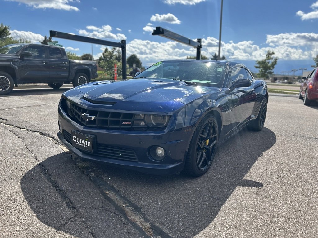 2011 Chevrolet Camaro 2SS photo 3
