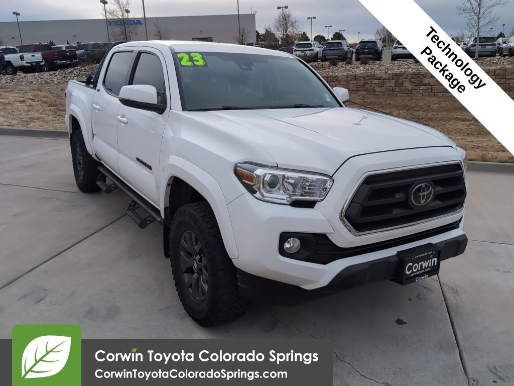 2023 Toyota Tacoma SR5's photo