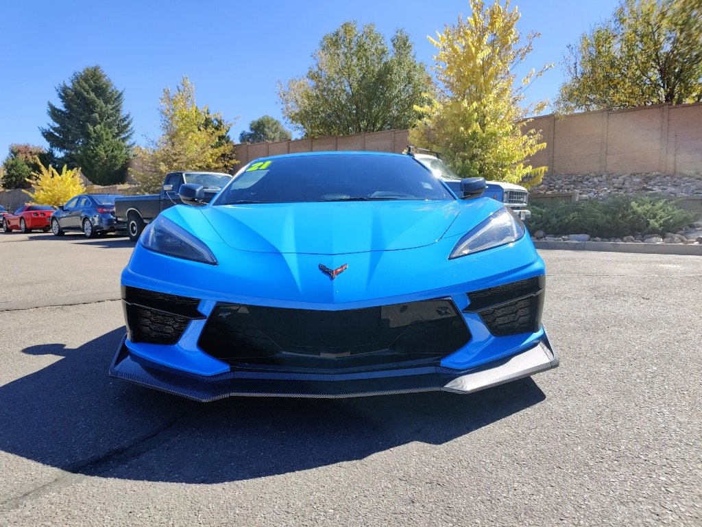 2021 Chevrolet Corvette Stingray 2LT photo 2