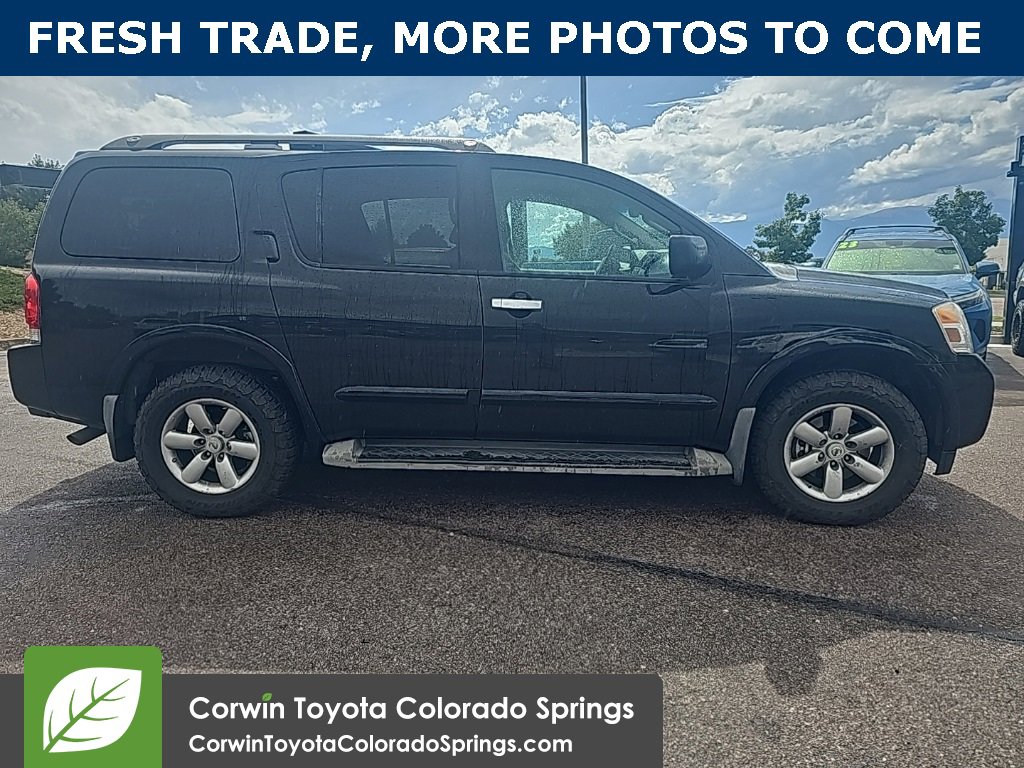 2013 Nissan Armada SV photo 3