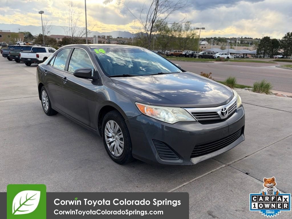 2014 Toyota Camry 2.5 Auto L's photo