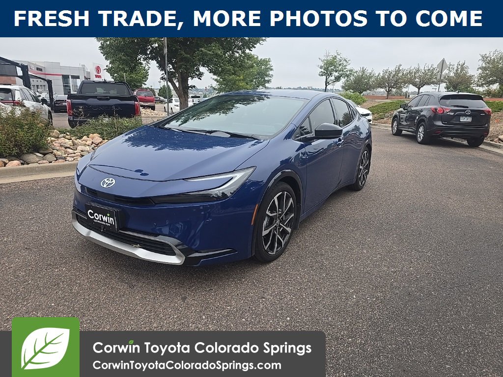 2025 Toyota Prius Plug-in Hybrid XSE photo 3