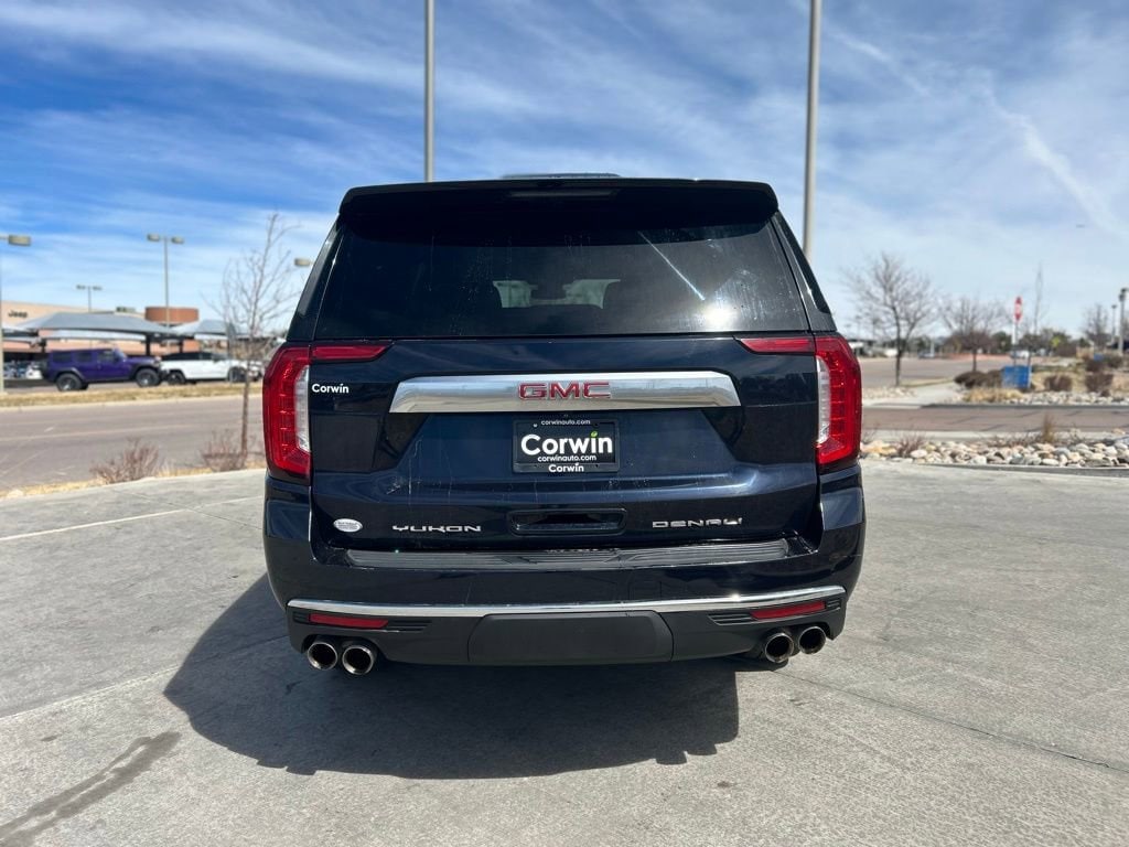 2023 Gmc Yukon XL XL Denali photo 3