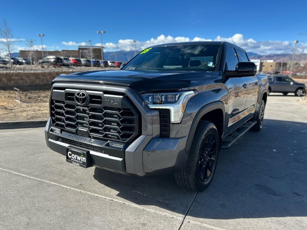 2025 Toyota Tundra Limited Platinum photo 3