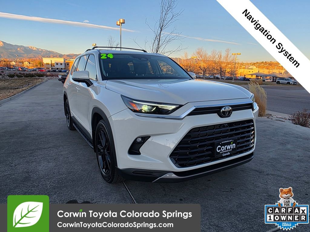 2024 Toyota Grand Highlander Platinum's photo