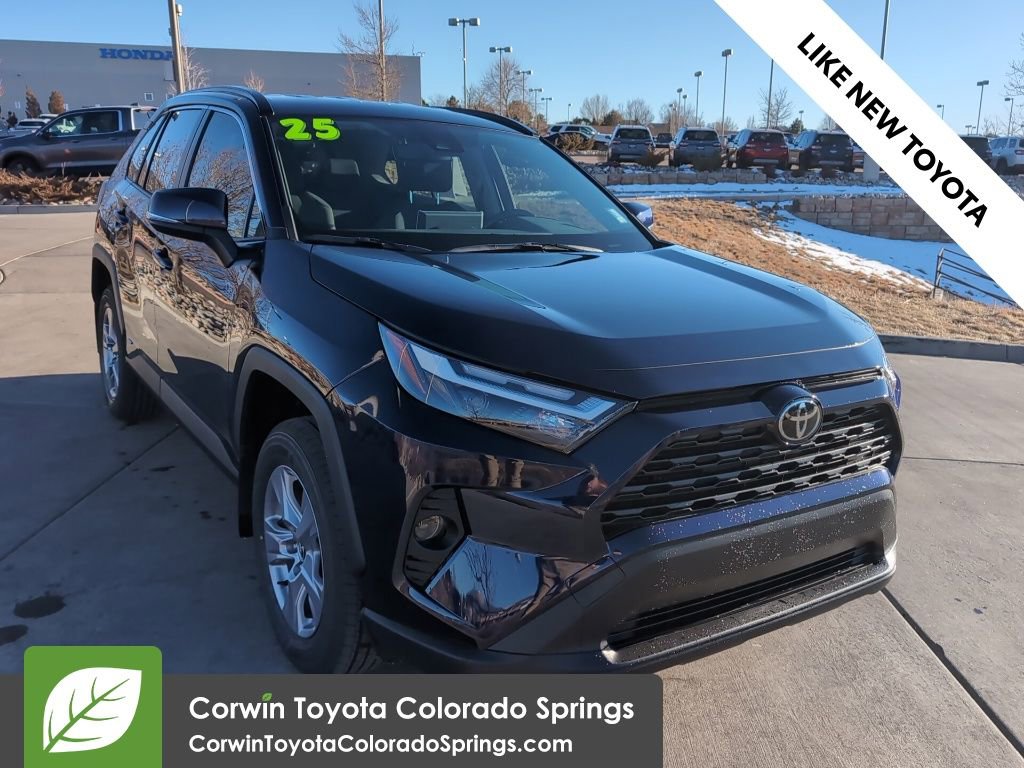 2025 Toyota RAV4 XLE