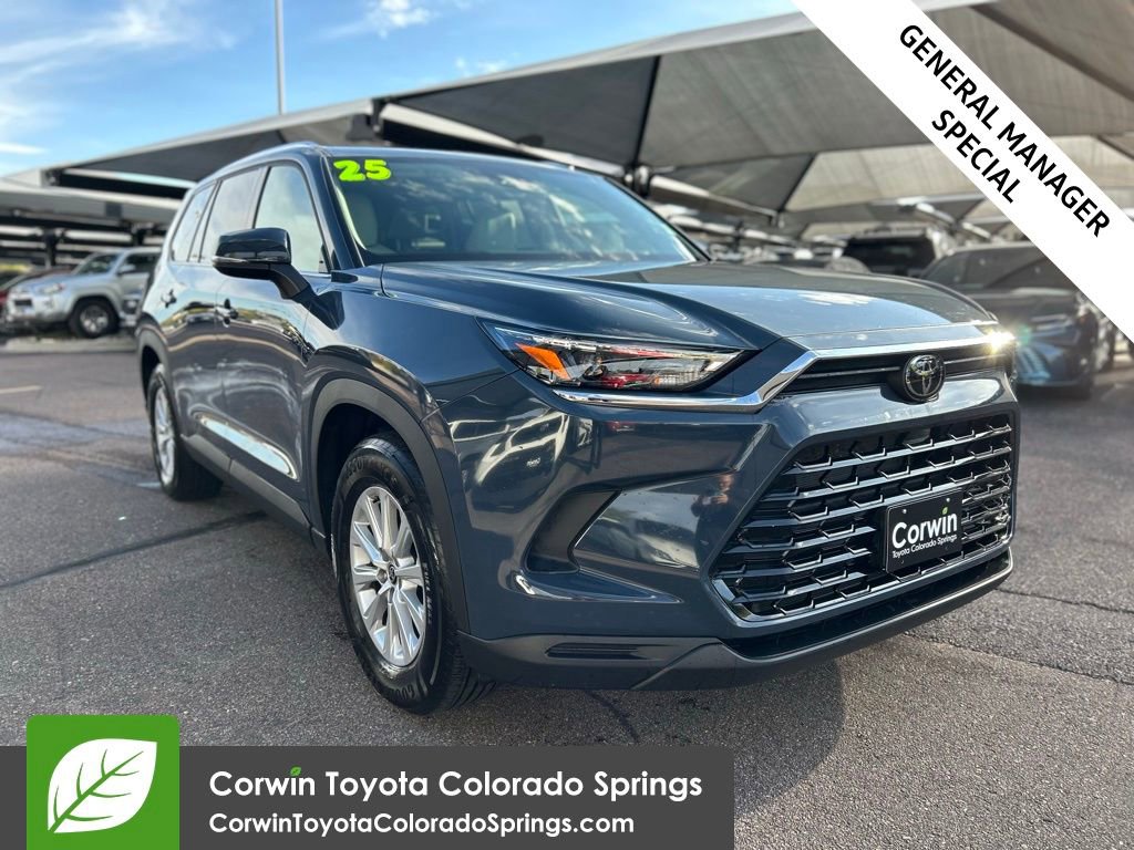 2025 Toyota Grand Highlander XLE's photo