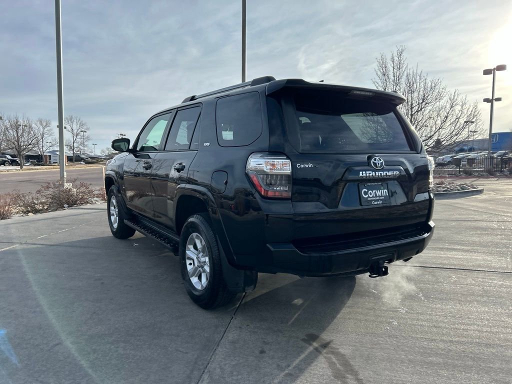 2024 Toyota 4Runner SR5 Premium photo 4