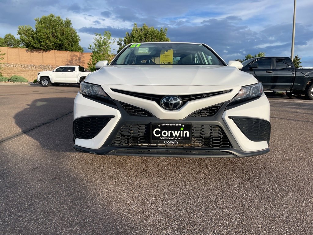 Used 2021 Toyota Camry SE with VIN 4T1G11AK8MU445159 for sale in Colorado Springs, CO