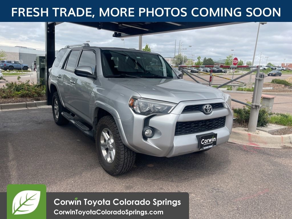2018 Toyota 4Runner SR5 4x4 V6's photo
