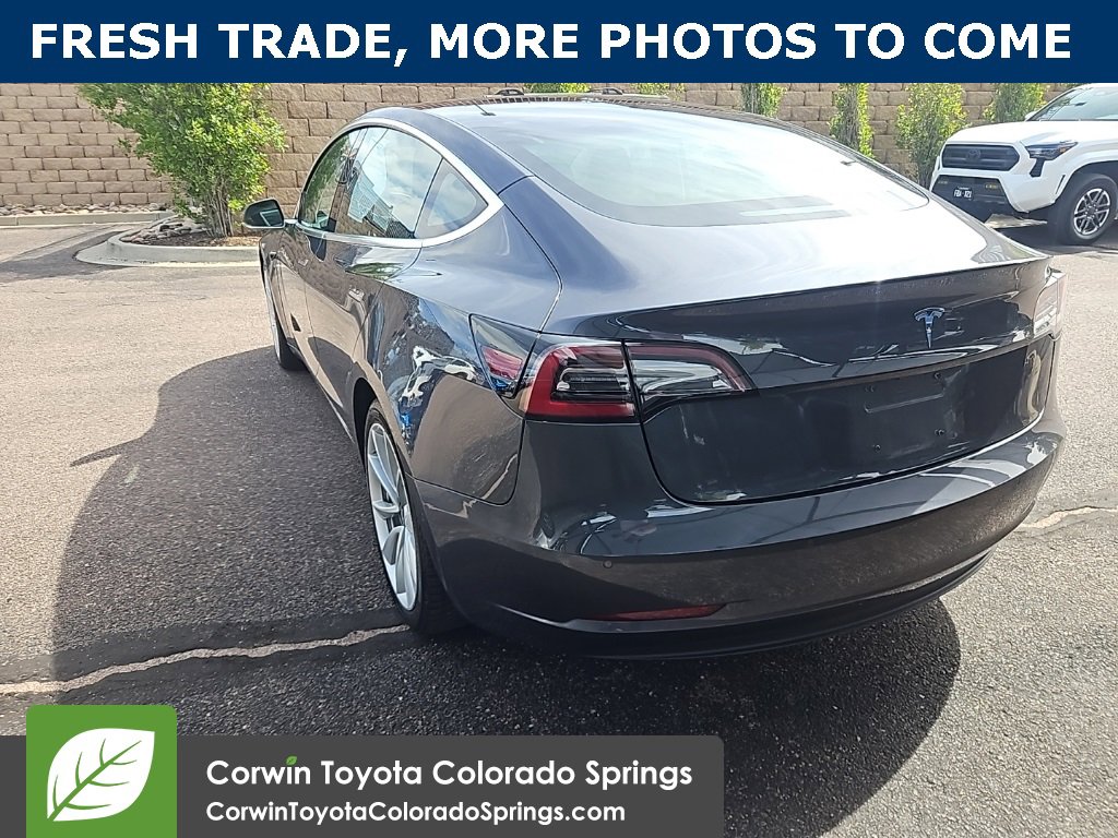 2018 Tesla Model 3 Long Range photo 4
