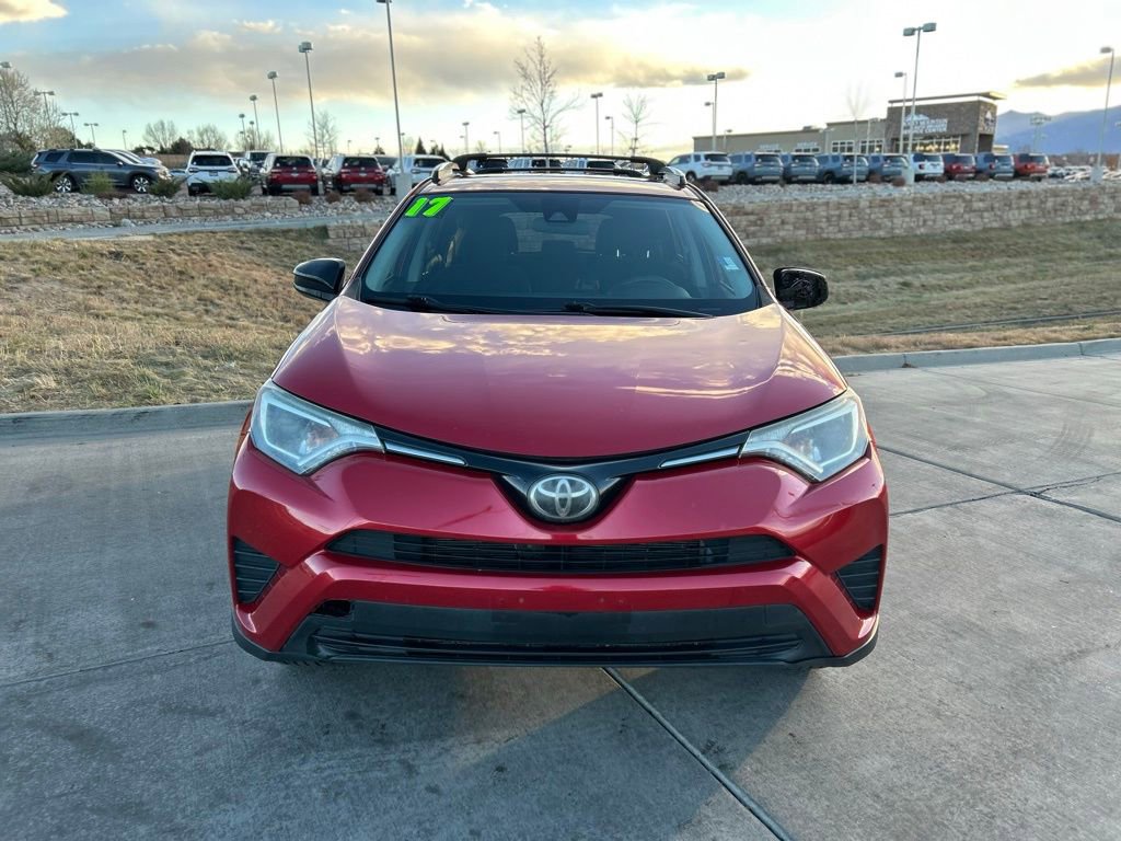 2017 Toyota RAV4 LE photo 2