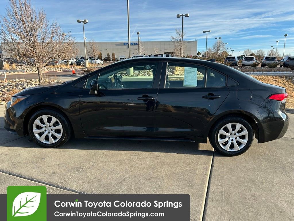 2023 Toyota Corolla LE photo 4