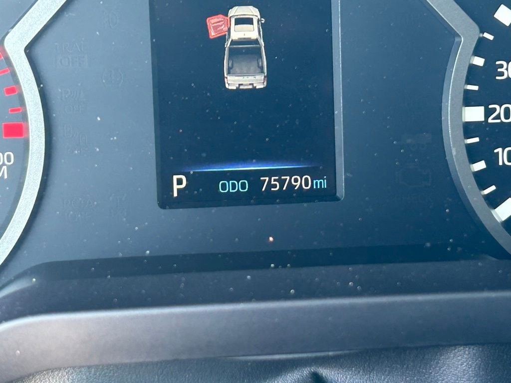 2023 Toyota Tundra Limited - Photo 21