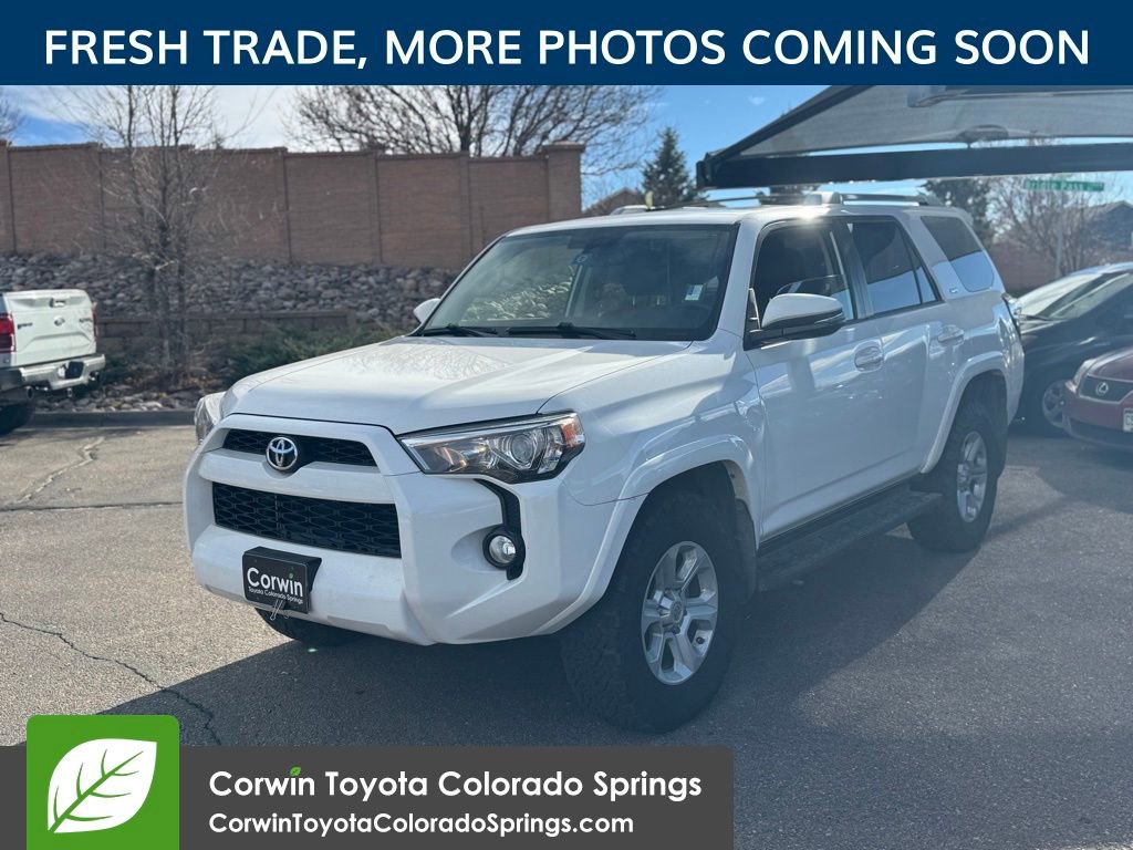 2016 Toyota 4Runner SR5 Premium photo 3