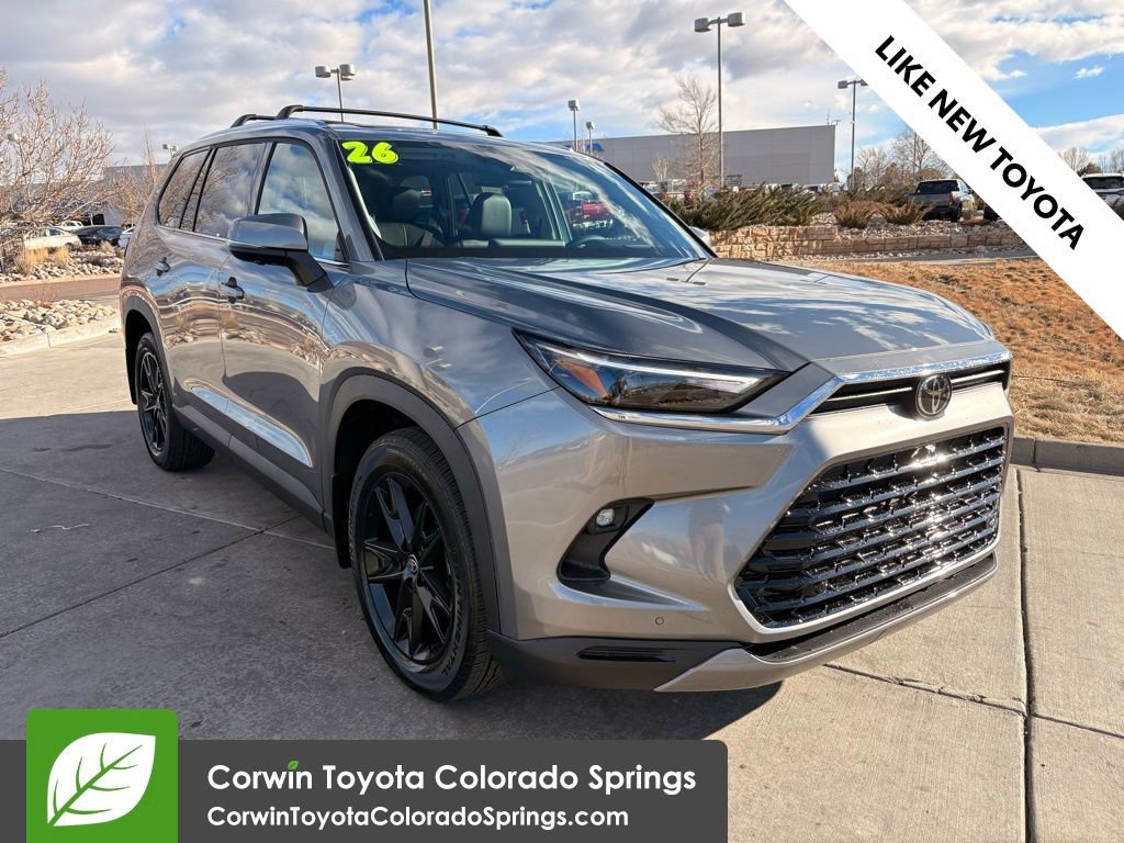 2026 Toyota Grand Highlander Platinum's photo