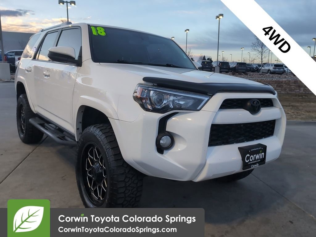 2018 Toyota 4Runner SR5's photo