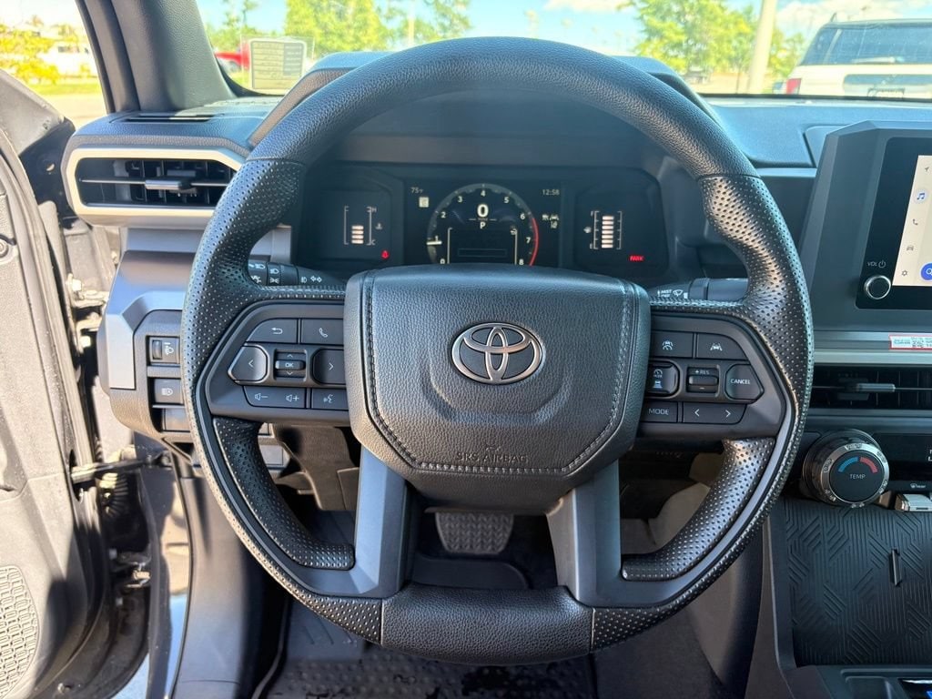 2026 Toyota Tacoma SR5 - Photo 21
