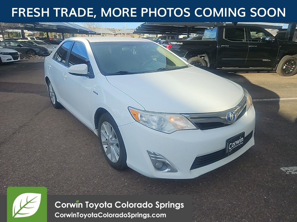 2012 Toyota Camry XLE Hybrid's photo