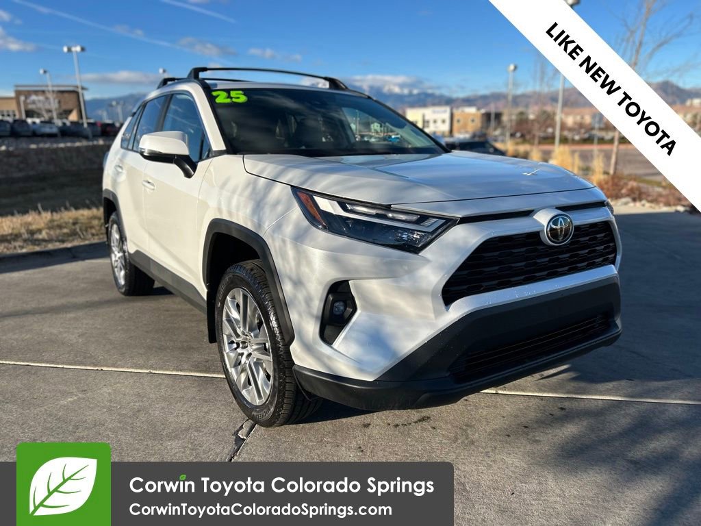 2025 Toyota RAV4 XLE Premium's photo