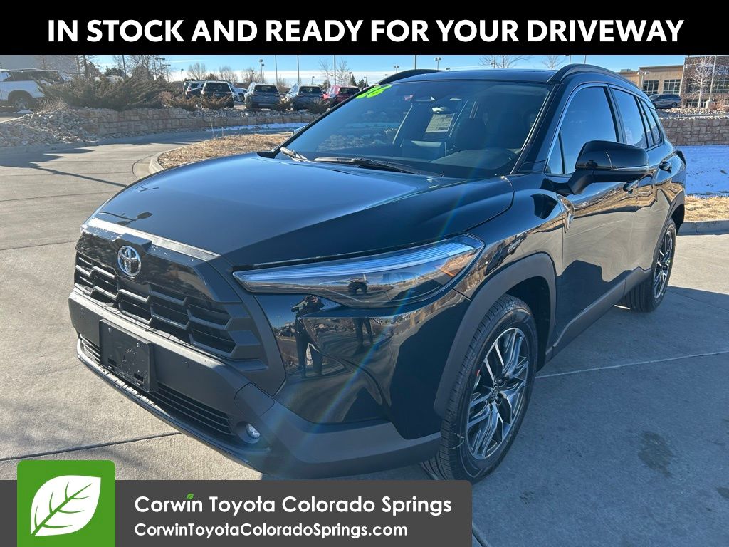 2026 Toyota Corolla Cross XLE photo 3