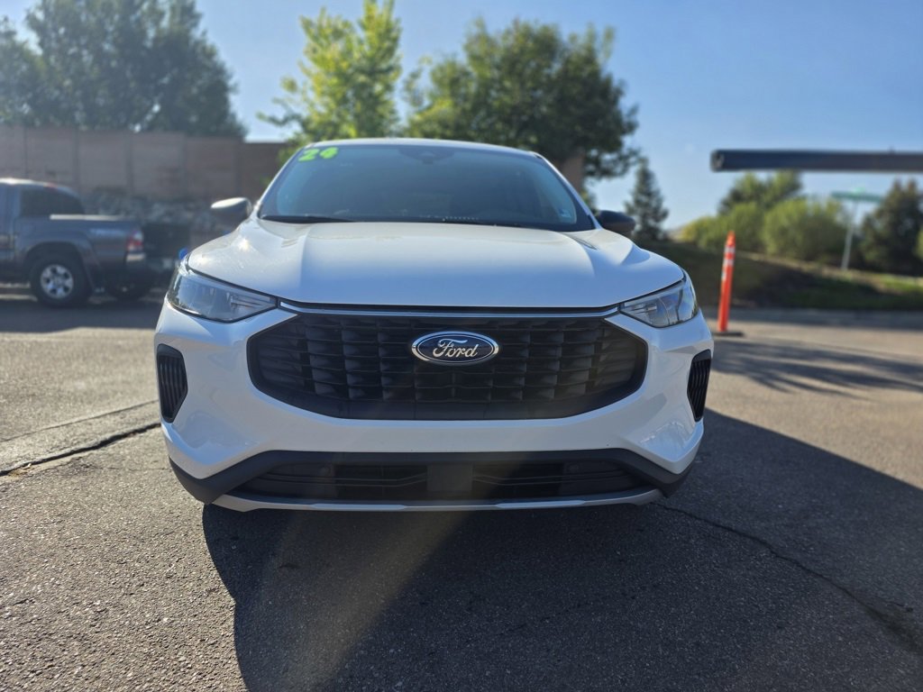 2024 Ford Escape Active photo 2