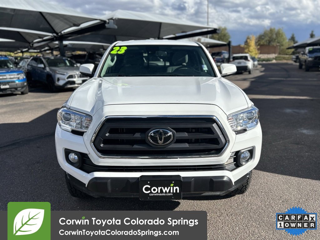 2023 Toyota Tacoma SR5 V6 photo 2