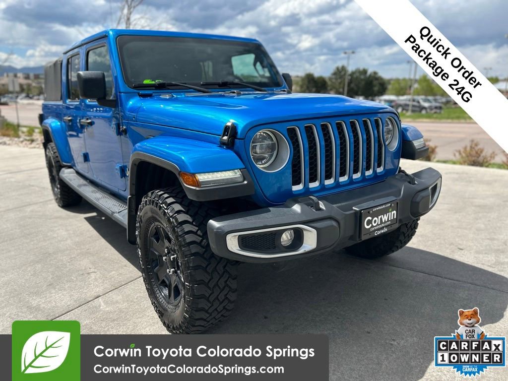 2022 Jeep Gladiator Overland's photo