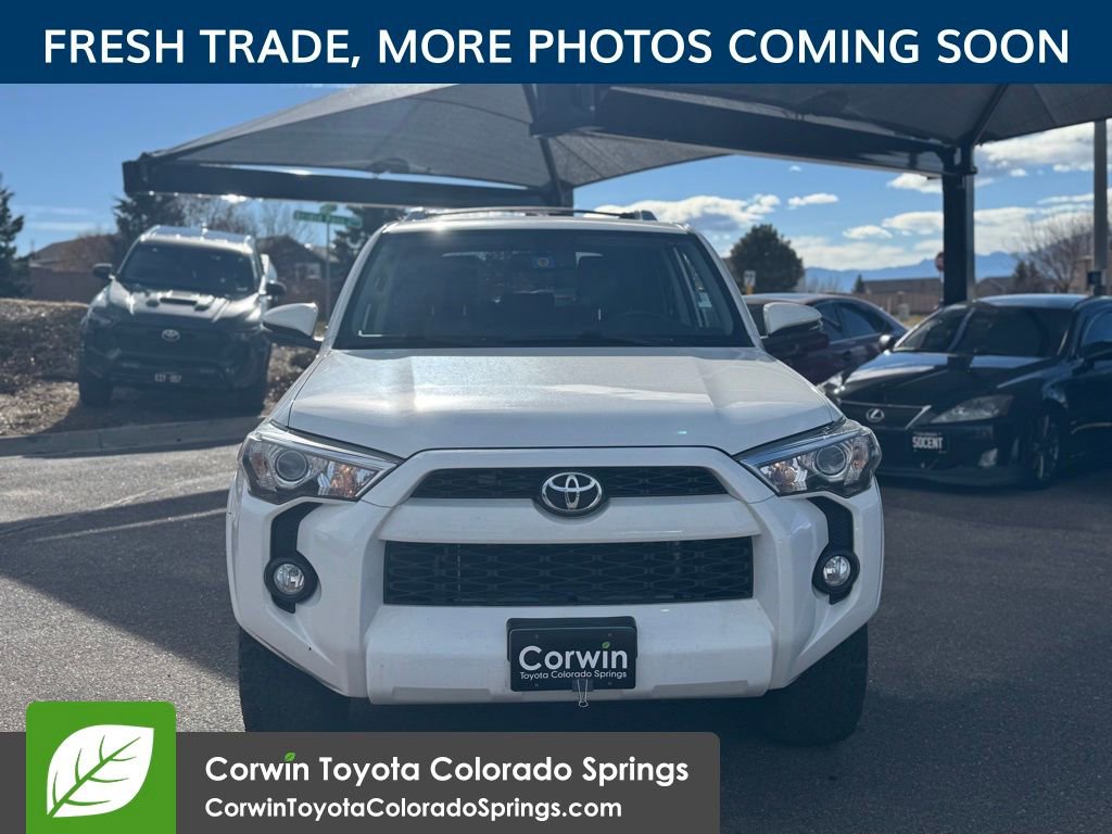 2016 Toyota 4Runner SR5 Premium photo 2
