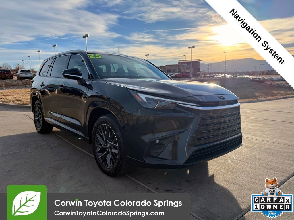 2025 Lexus TX Premium's photo